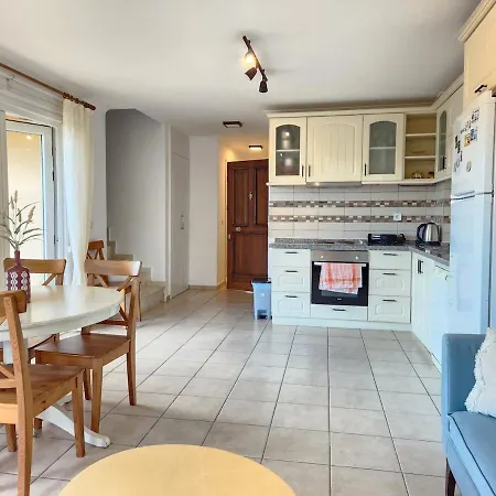 Apart Palm 32 With Share Pool